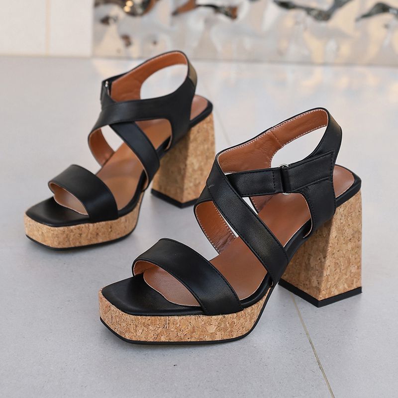 Girseaby 레트로 로마 샌들 여성 스퀘어 토 9c - Women'S Shoes Extended Sizes 리뷰 및 가격