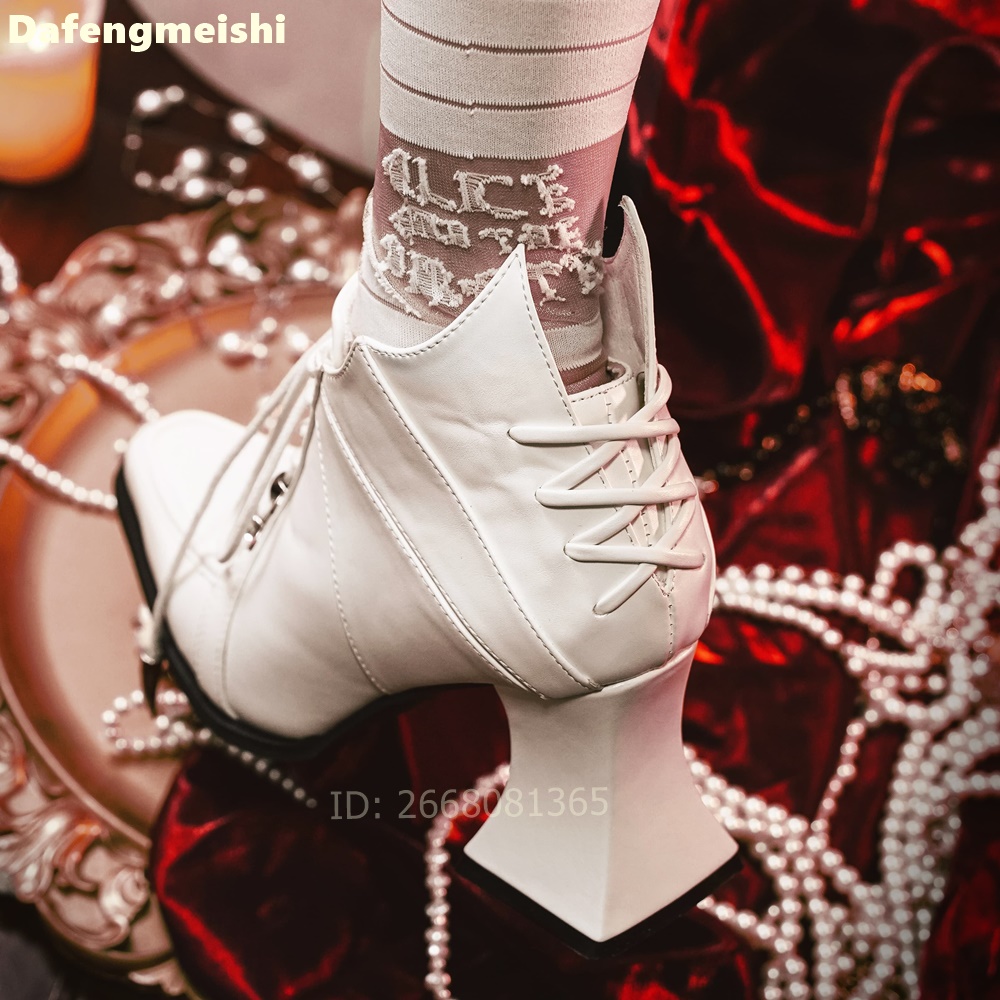 화이트 가죽 스퀘어토 앵클 부츠 앞뒤 레이스업 블록 힐 - Block Heel Ankle Boots 리뷰 및 가격